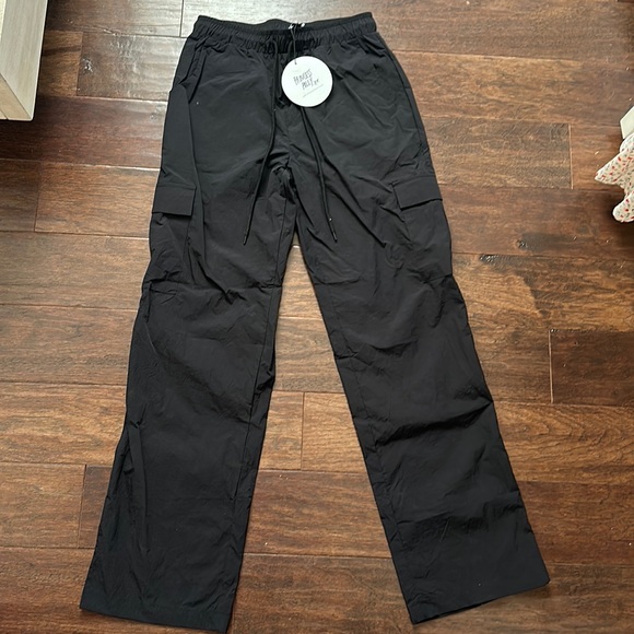 princess polly cargo parachute straight leg pants !! - Picture 2 of 2